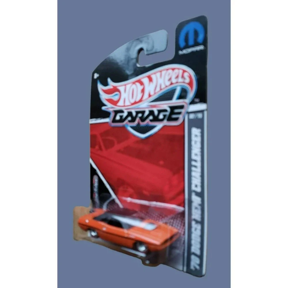 MOPAR Hot Wheels GARAGE '70 Dodge 